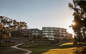 Novotel Forest Resort Creswick 4*